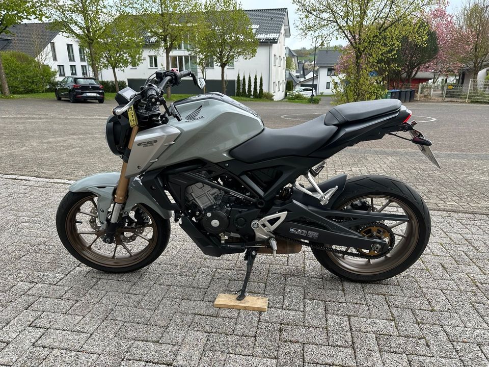 Honda CB125R Café Racer Edition in Brilon