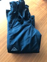 Schneehose Skihose McKinley Gr. 140 schwarz mit Trägern Hessen - Nidderau Vorschau