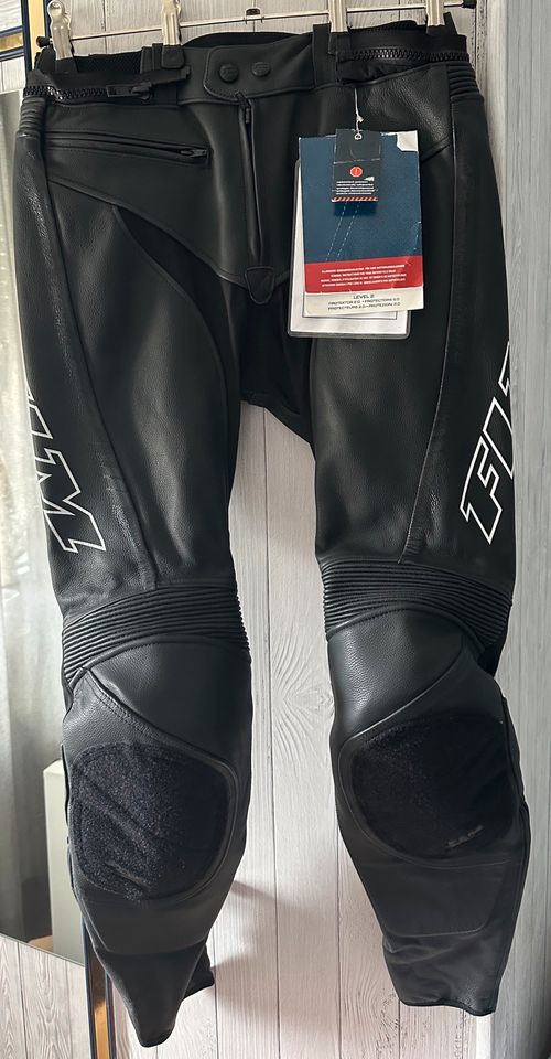 FLM Sports Kombihose 2.1 schwarz/weiß 48 in Villingen-Schwenningen