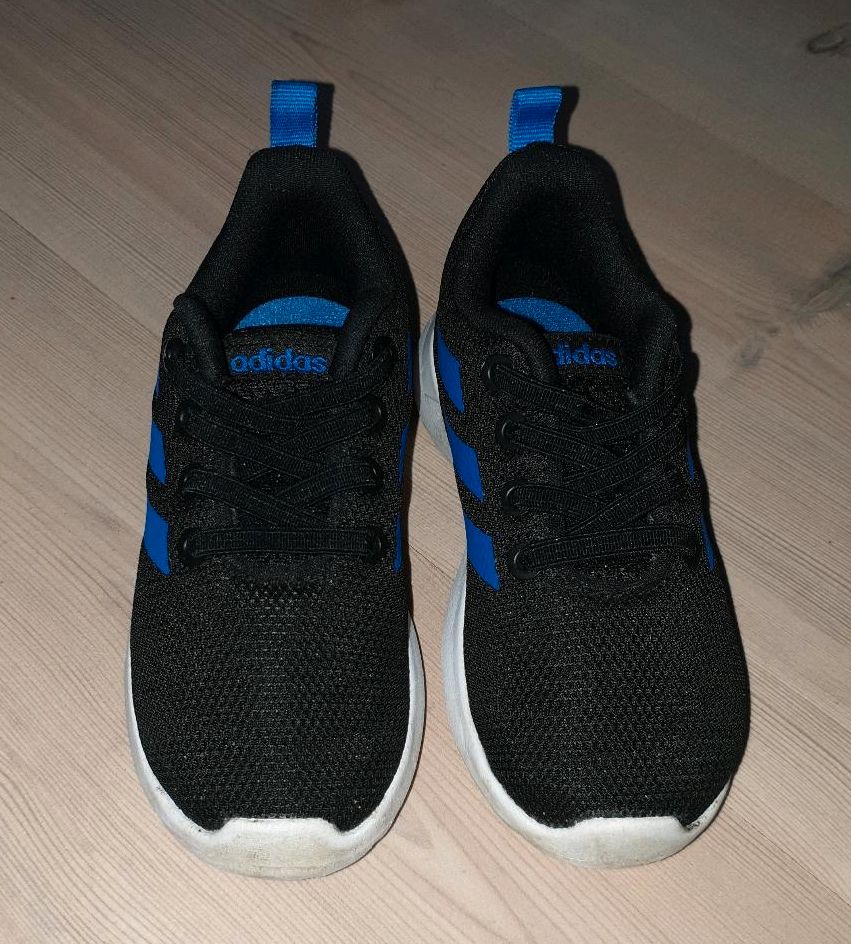 ADIDAS Kinder Lite Racer CLN  Gr. 23,5  Turnschuhe in Steinbergkirche