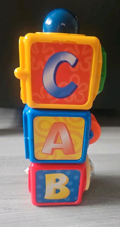 Fisher Price Spiel und Stapelwürfel in Wesel