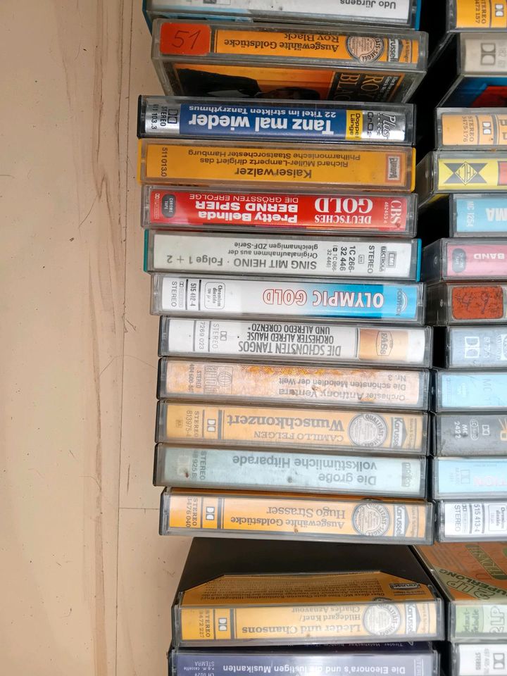 150 Kassetten aus den 80er. Schlager, Volksmusik in Bremen