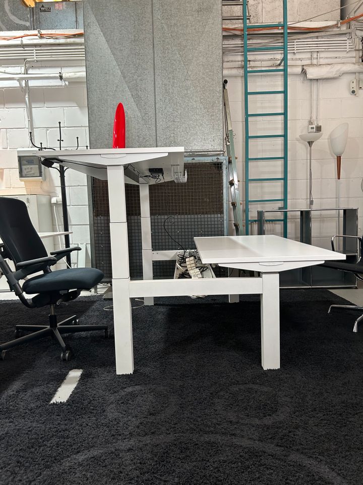 Herman Miller Ratio Schreibtisch Doppel Desk in Langen (Hessen)