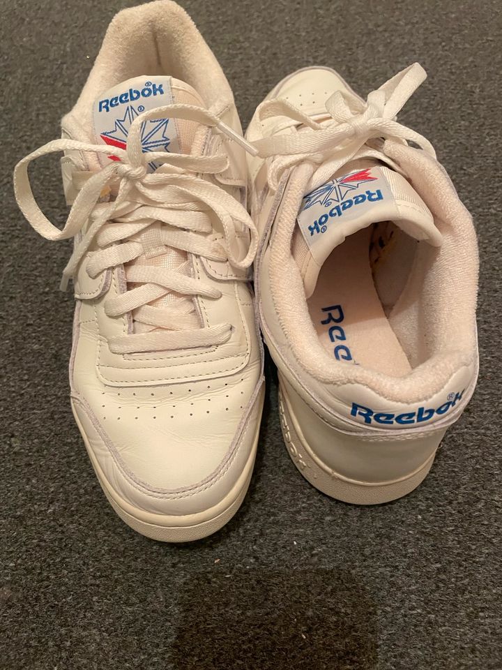 Reebok Workout Plus Classic Schuhe Größe 38,5 in Achberg