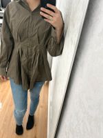 Bluse in grün/ Khaki Frankfurt am Main - Ginnheim Vorschau