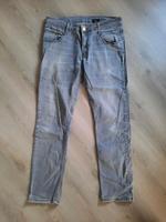Jeanshose Jeans Hose Gr 34/34 Bright Jeans grau Niedersachsen - Melbeck Vorschau