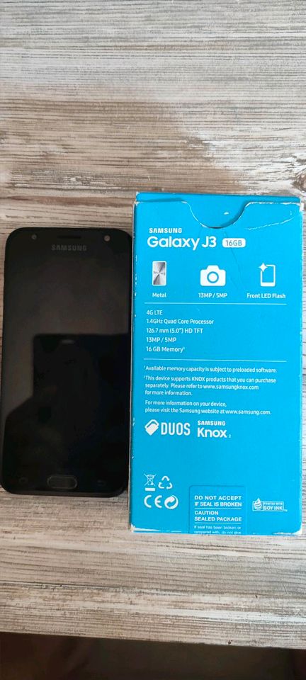 Samsung Galaxy J3 J330F DS Duos  2017 16GB 4G LTE in Petershagen