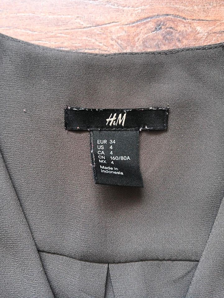 H&M Damen Bluse/Hemd, sehr guter Zustand,Gr. 34 in Niederkassel