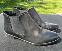 Wie neu Tamaris Leder Stiefeletten schwarz Gr. 38 Köln - Porz Vorschau