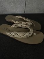 Zara Flip flops Zehentrenner khaki Sommerflipflop gr 39 olivgrün Nordrhein-Westfalen - Witten Vorschau