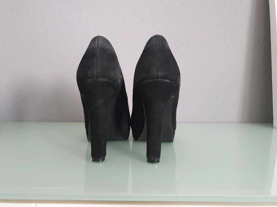 Akira Gr.37 schwarz high heels pumps in Kirchlengern