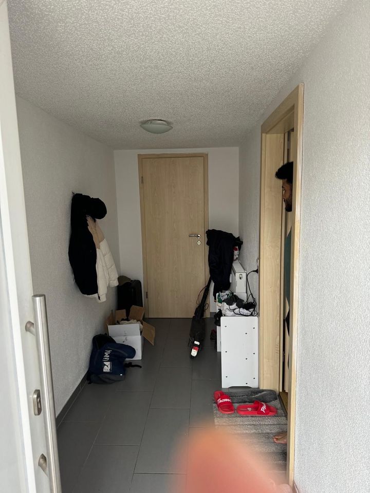 2 Zimmer teilmöblierte Wohnung zentral in Blumberg in Blumberg