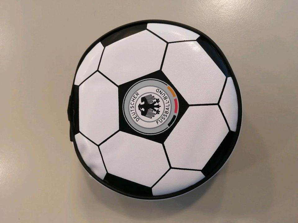 Cd Tasche in Fussball Optik in Partenstein