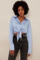 *NEU* Sommerliche Satin-Bluse mit Schnürung vorne Bayern - Augsburg Vorschau