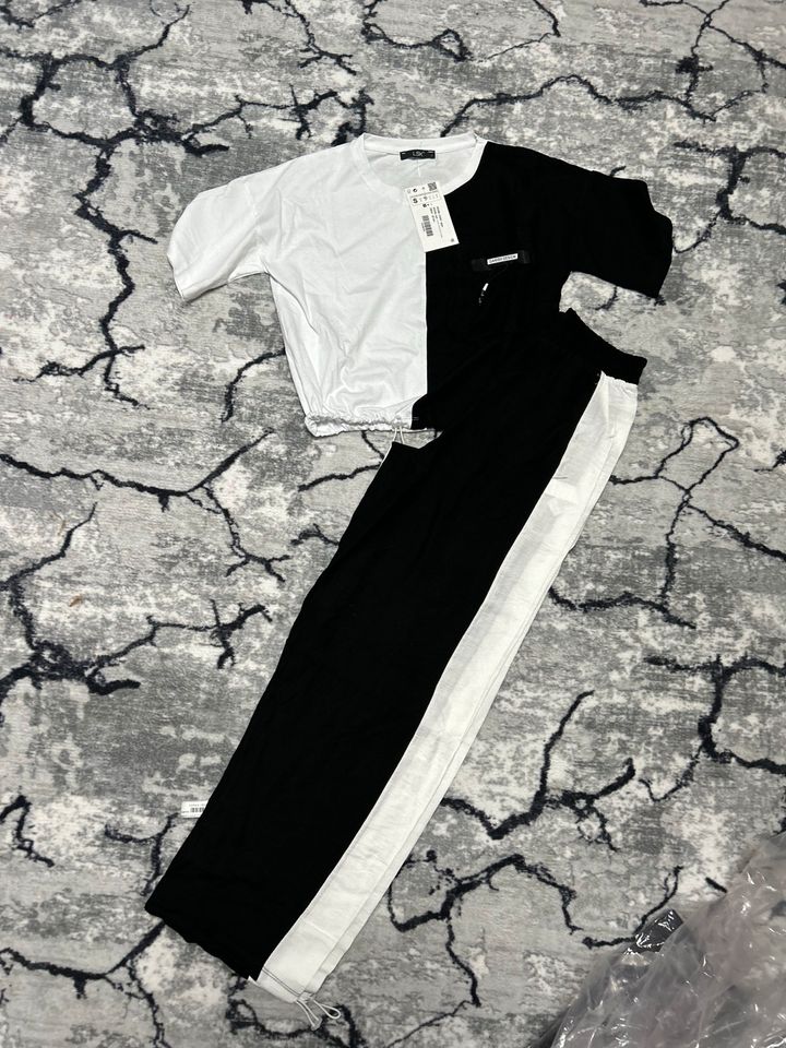 T-Shirt & Hose Set in Bremen