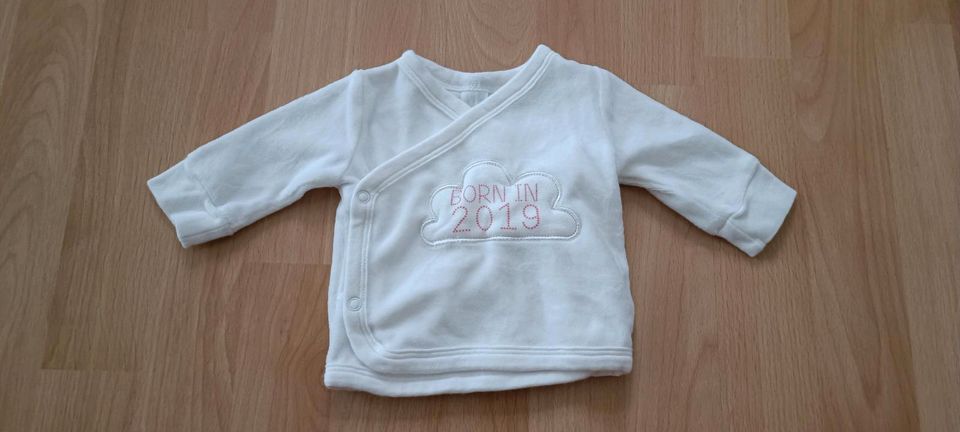 Strickjacke Jacke Pulli Cardigan Baby warm Gr. 56 neu in Düsseldorf