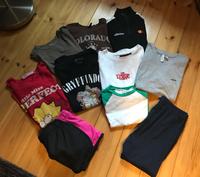 Mädchenpaket T-Shirts ( H&M u.a. ) Ellesse Body/Komplett Gr.XS/S Sachsen - Görlitz Vorschau