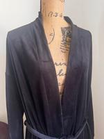 Hunkemöller Samt Bademantel Kimono Velour in Gr.M/L Berlin - Treptow Vorschau