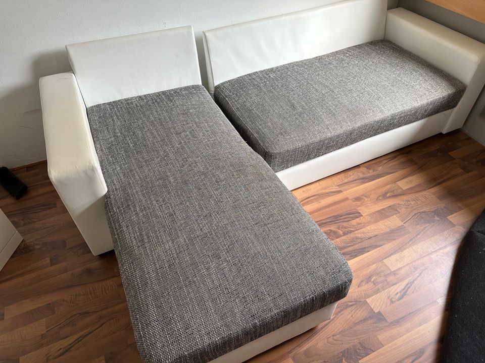 Stoff/ Leder Couch in Langenselbold