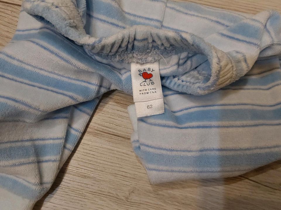 Babykleidung, Jungen Set Gr.62 für 6€ in Bochum