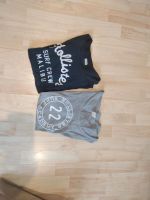 2 schöne Shirts von Hollister Nordrhein-Westfalen - Mülheim (Ruhr) Vorschau