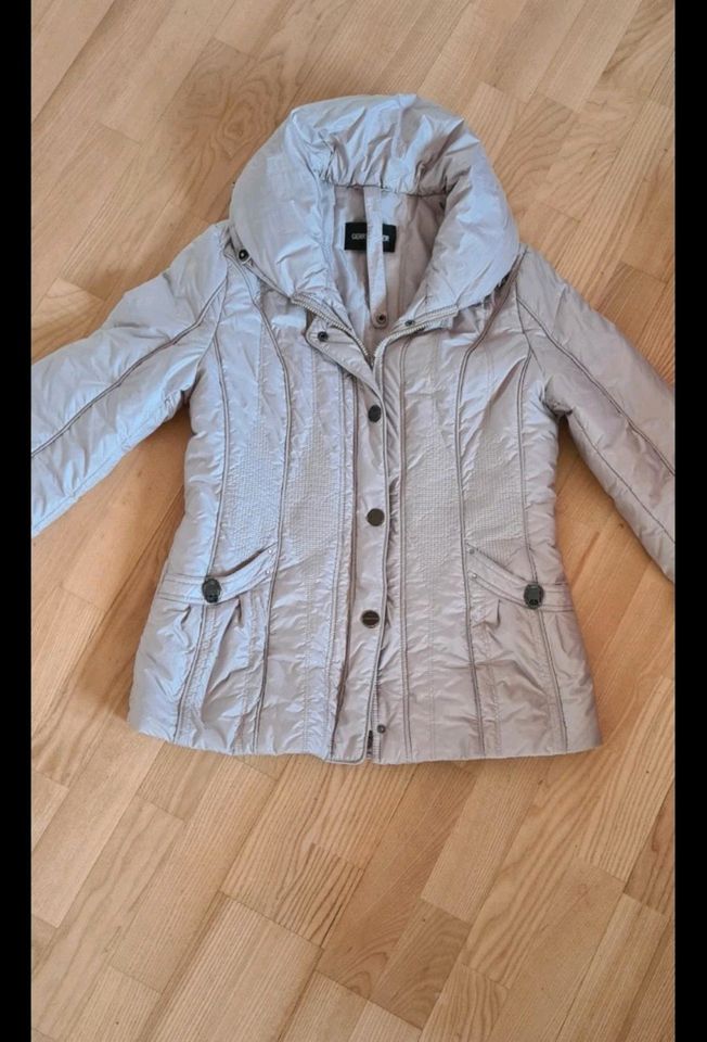 Gerry Weber Winterjacke, Größe 40, sehr gut erhalten in Berlin - Neukölln |  eBay Kleinanzeigen ist jetzt Kleinanzeigen