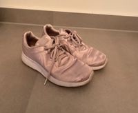 Nike Schuhe Gr.39 rose glänzend Leipzig - Leipzig, Zentrum-Nord Vorschau