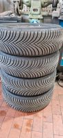 4x Michelin 205/60 R16 92H mit Stahlfelgen VW Troc Duisburg - Meiderich/Beeck Vorschau