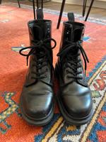 DrMartens schwarz air cushion Hessen - Marburg Vorschau