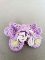 Baby Schuhe Booties Trageschuhe gestrickt lila Babybooties Kinde Nordrhein-Westfalen - Minden Vorschau