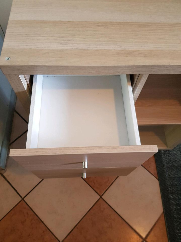 Ikea Kallax Regal mit Schubladen beige in Frankfurt am Main