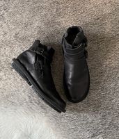 Trippen Schuhe PREVENT Kurzstiefel schwarz Gr 38-39 Düsseldorf - Heerdt Vorschau