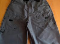 Herren, Shorts s.Oliver mit 8 Taschen,neuwertig Gr 34, Hessen - Hofgeismar Vorschau