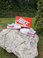 EU 38 und 38,5 Nike Court Majestic Straßenschuh Bayern - Regensburg Vorschau