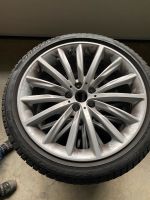 BMW Reifen und Felgen Winter 4x Winterreifen 245/40 R19 19“ Baden-Württemberg - Weissach im Tal Vorschau