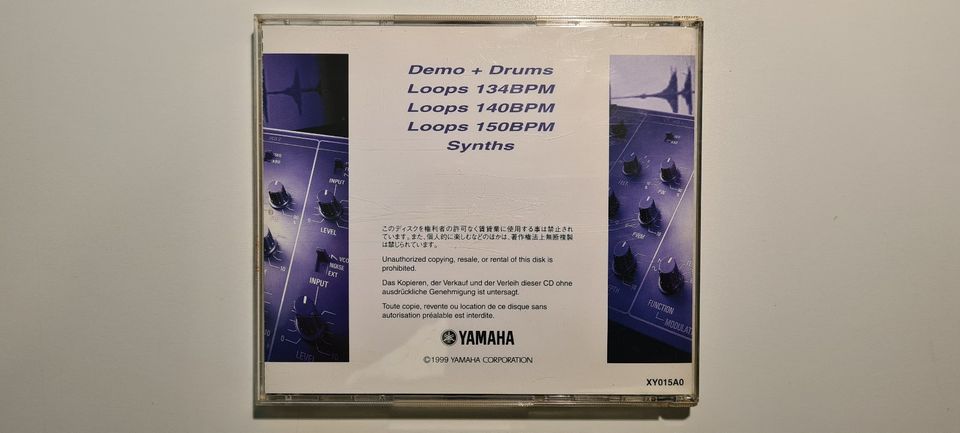 8 x Yamaha Sampling CD-ROM, A3000/4000/5000 Format, Vintage in Freudenberg