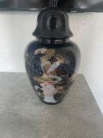 Vase mit Deckel ( Asiatische Aufschrift) Berlin - Neukölln Vorschau