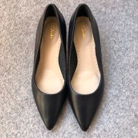 Leder Pumps Schwarz/ Gr.39/ Neu/ echtes Leder/ Clarks Berlin - Schöneberg Vorschau