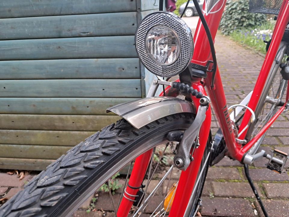 Herrenfahrrad Trekkingrad Villiger Rahmenhöhe 65 cm, Ferrarirot in Flintbek