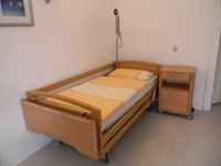Elektronisch bedienbares Pflegebett Bayern - Coburg Vorschau