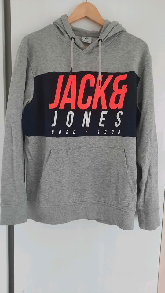 Jack& jones Pullover Hoddie in Olfen