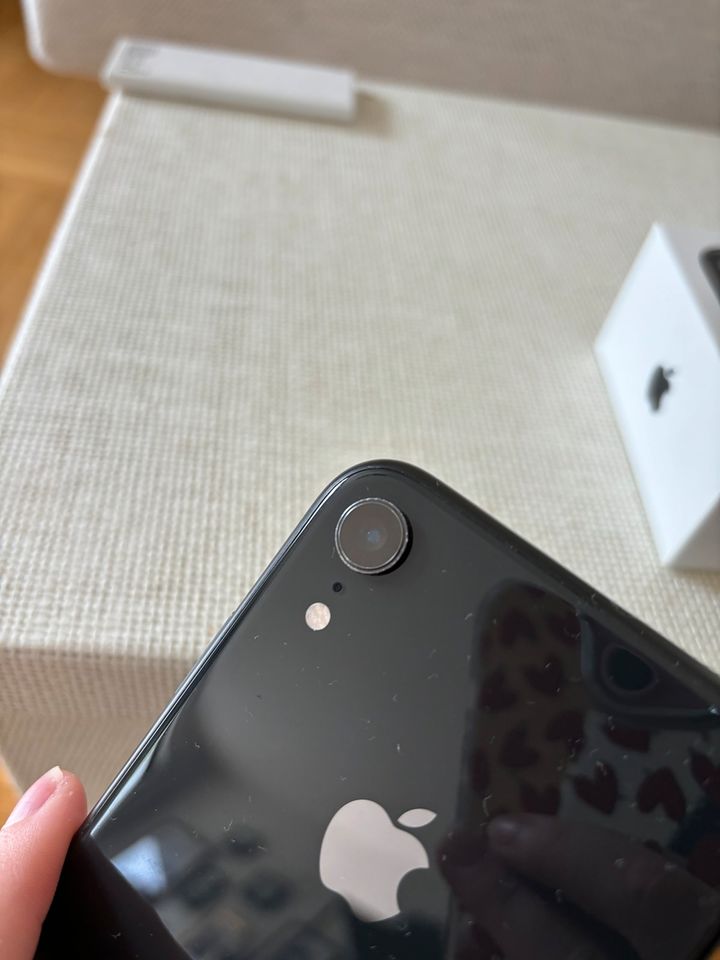 Iphone XR 64gb mit OVP in München