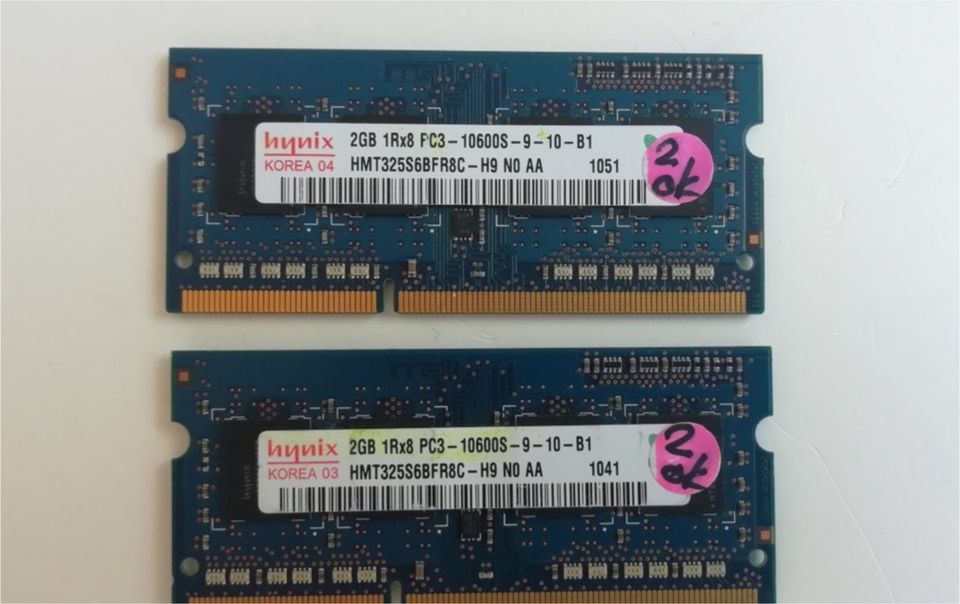 Laptop RAM DDR3 Hynix 4GB (2x 2GB) 1Rx8 PC3-10600S-9-10-B1 204Pin in Remshalden