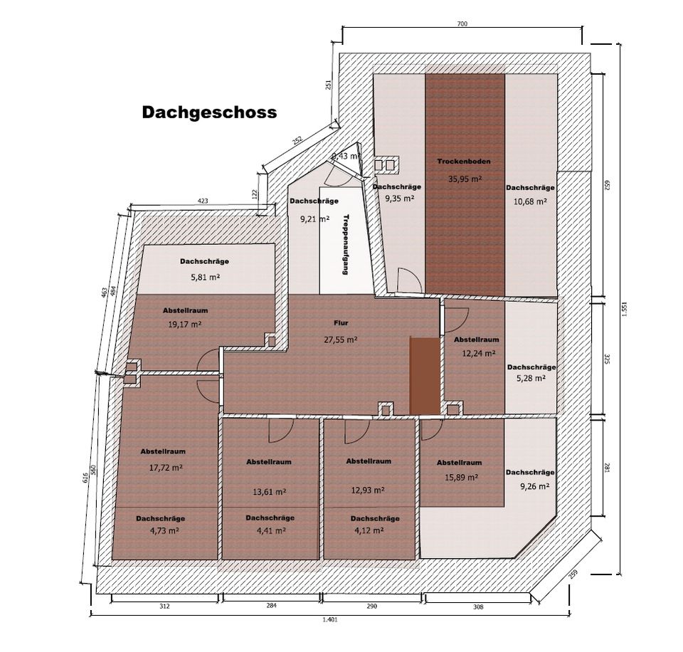 Stattliches Mehrfamilienhaus (sanierungsbedürftig): 5 Wohnungen (320 m² WFL+Ausbaupotential) & Garten in Annaberg-Buchholz in Annaberg-Buchholz