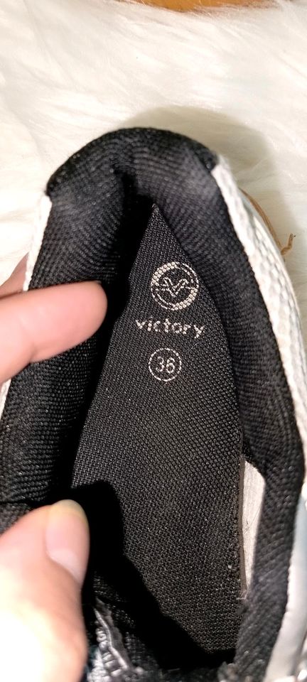 Victory Sneaker zu verkaufen, Größe 36. in Köln