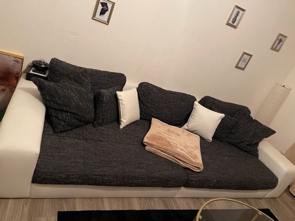 Bigsofa zu verkaufen in Saarbrücken