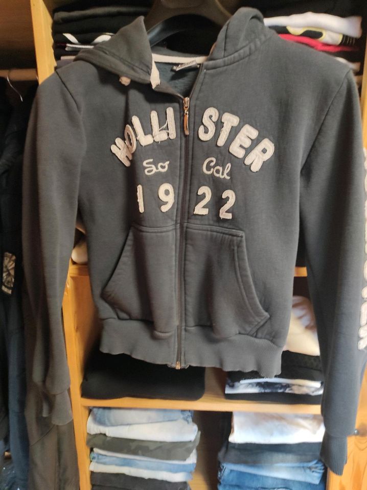 Thirts,sweatjacken und hoodiesverkaufr in Bippen