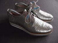 PERTINI Trendschuh, Schnürschuh perforiert, metallic, Gr. 38 Bayern - Senden Vorschau
