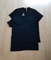 2 T-shirts Gr. Slimfit S Gr. 175 Baden-Württemberg - Urbach Vorschau