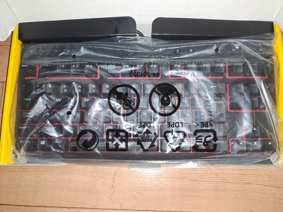Corsair K63 Mechanische Gaming Tastatur in Bochum